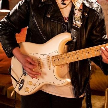 Fender Made in Japan