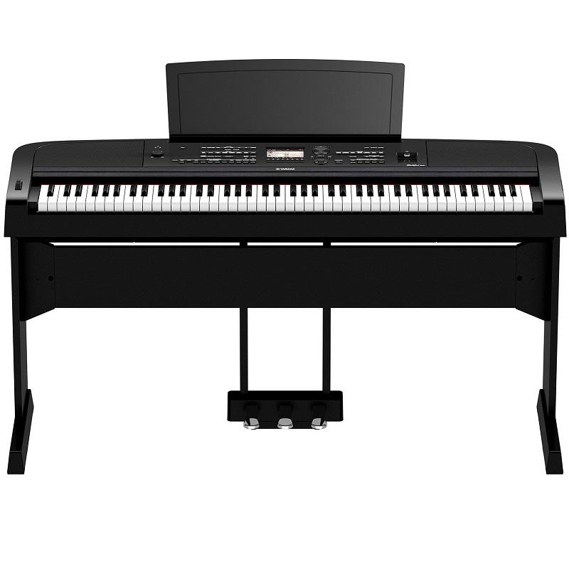 Yamaha DGX670B con Stand L300 Black e Pedaliera LP1 Black Pianoforte digitale con arranger NUOVO ARRIVO