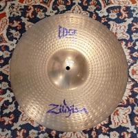 Zildjian Edge Razor Rock Crash 16'' Piatto per batteria_3