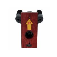 Hercules GSP38WBR Brown Plus Guitar Hanger Supporto per Chitarra a Muro con Base in legno_4