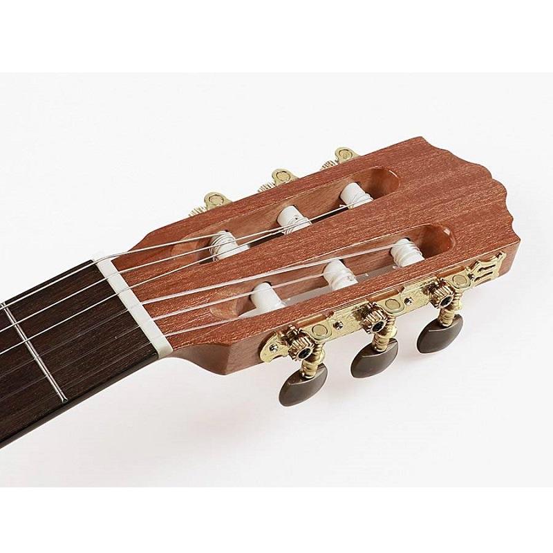 Salvador Cortez CC10CE Chitarra classica amplificata a spalla mancante - immagine 5