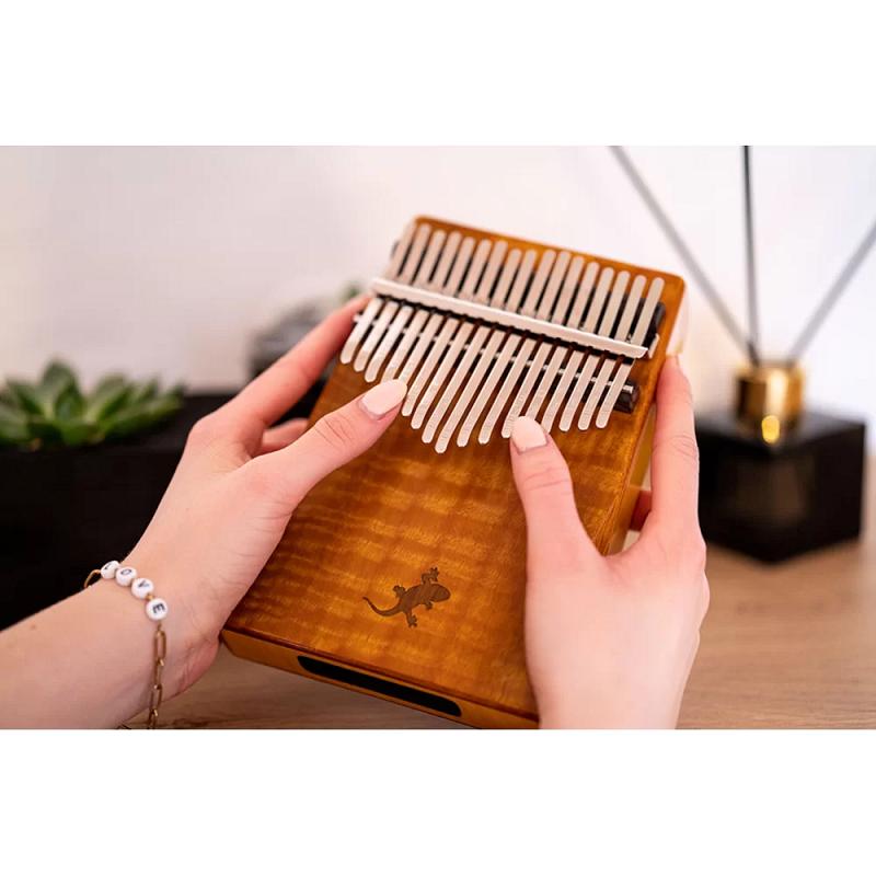 Ortega OKB3 Solid Golden Phoebe Lizard Series Kalimba - immagine 3
