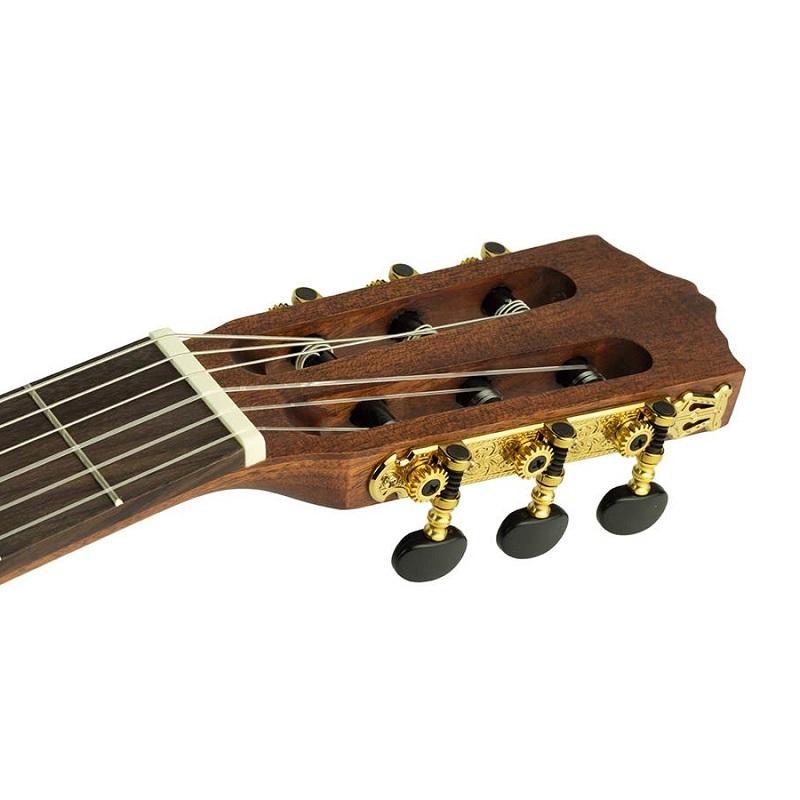 Salvador Cortez Luna CST Serie Iberia Chitarra classica 44 narrow elettrificata NUOVO ARRIVO - immagine 6