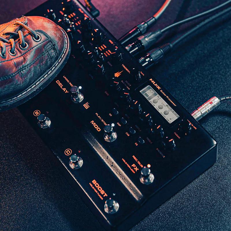 Nux Trident NME5 Pedaliera Multieffetto per Chitarra - immagine 3