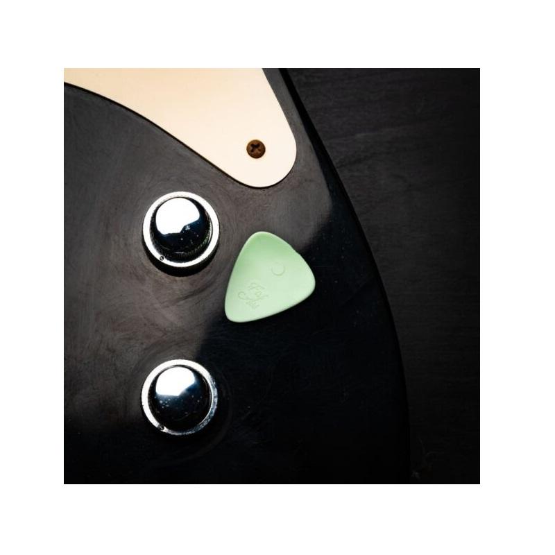 Plick The Pick Fat Ass 08 mm Nylon Verde Biancastro Plettro per basso elettrico MADE IN ITALY - immagine 2