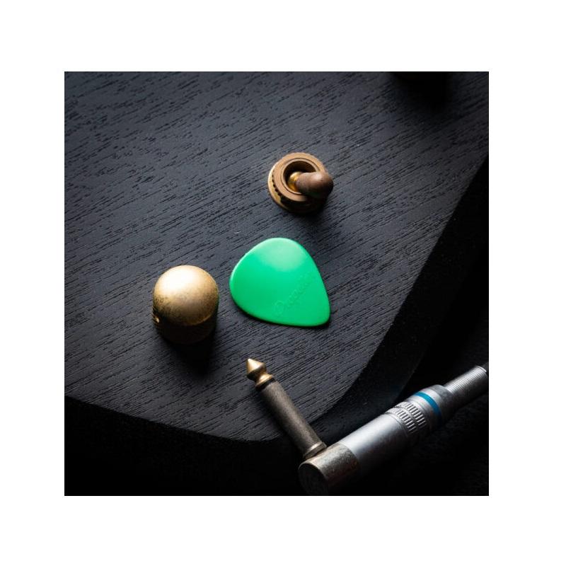 Plick The Pick Propeller 088 mm Nylon S Verde Giallastro Plettro per basso elettrico MADE IN ITALY - immagine 5