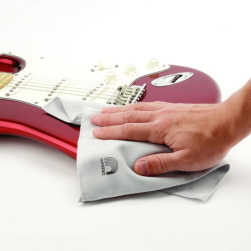 DAddario PWMPC Micro Fiber Polishing Cloth Panno in micro fibra per la pulizia degli strumenti - immagine 2