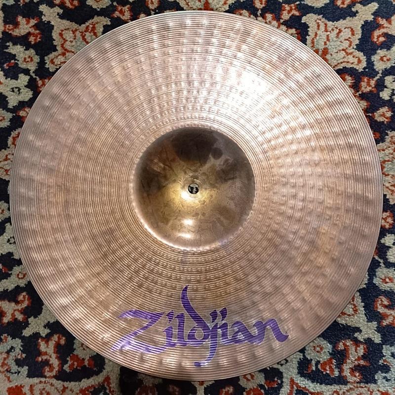Zildjian Edge Razor Rock Crash 16 Piatto per batteria - immagine 2