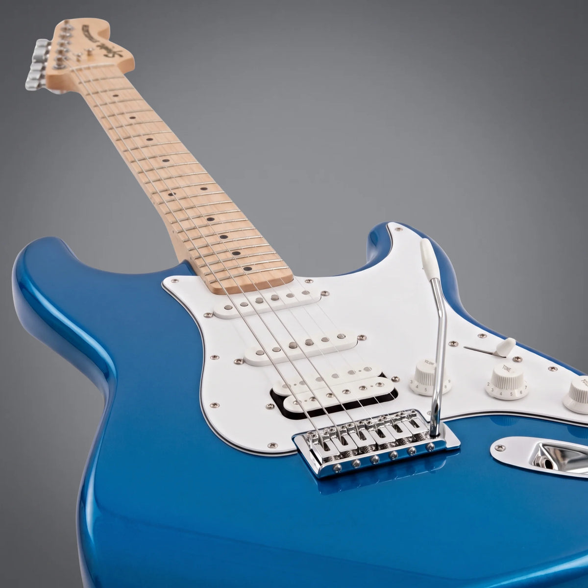 Fender Squier Stratocaster Affinity Pack HSS MN LPB Lake Placed Blue